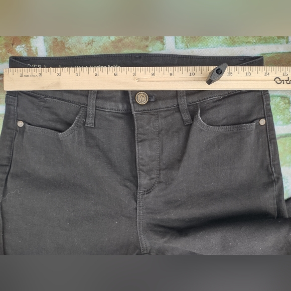 Talbots Flawless High Waist Jegging Ankle Ladies sz 4p black Denim Jeans - Picture 2 of 8